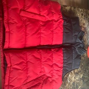Guess Puffer Vest